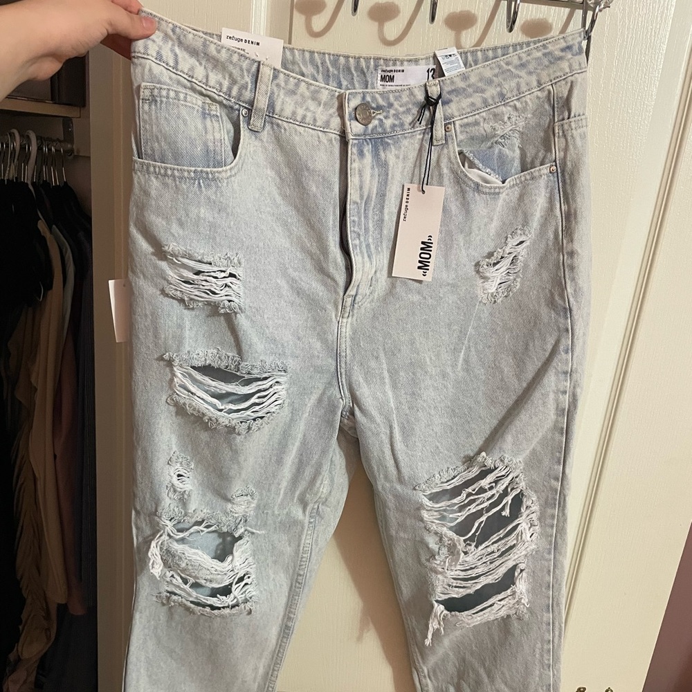 Ripped Mom Jeans